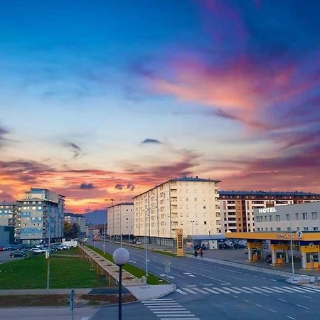 Omega Hotel Doboj Ngoại thất bức ảnh