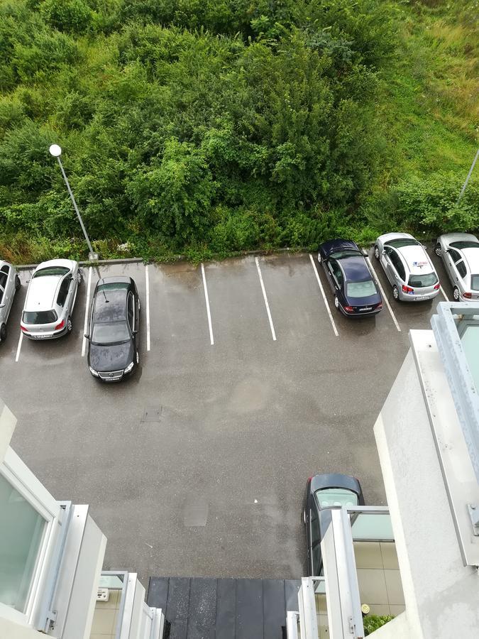 Omega Hotel Doboj Ngoại thất bức ảnh