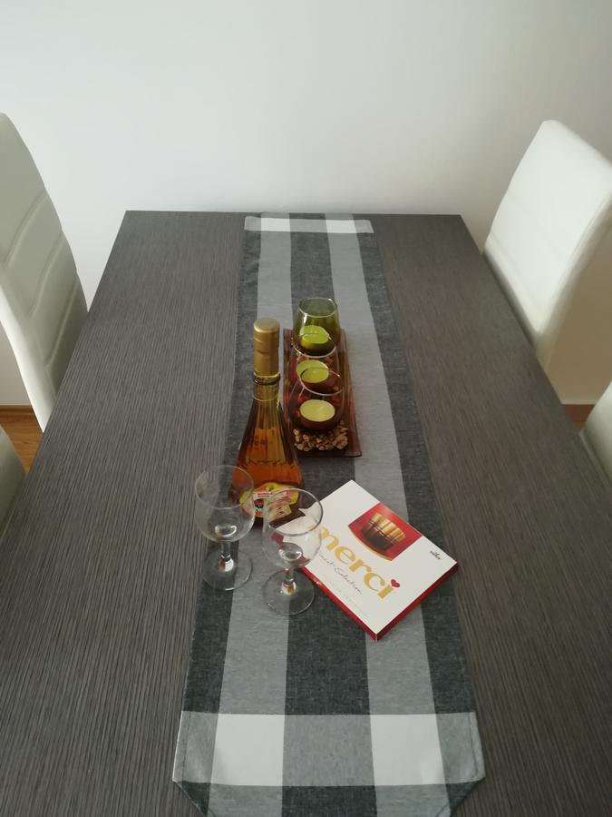 Omega Hotel Doboj Ngoại thất bức ảnh